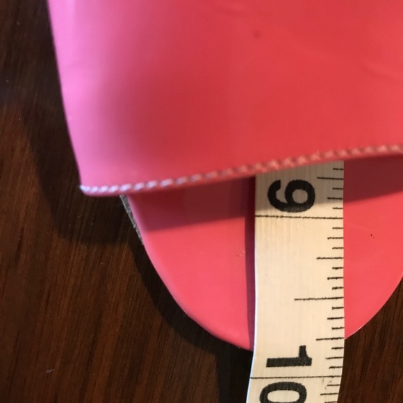 Pink Manolo Blahnik heels - Picture 5 of 6